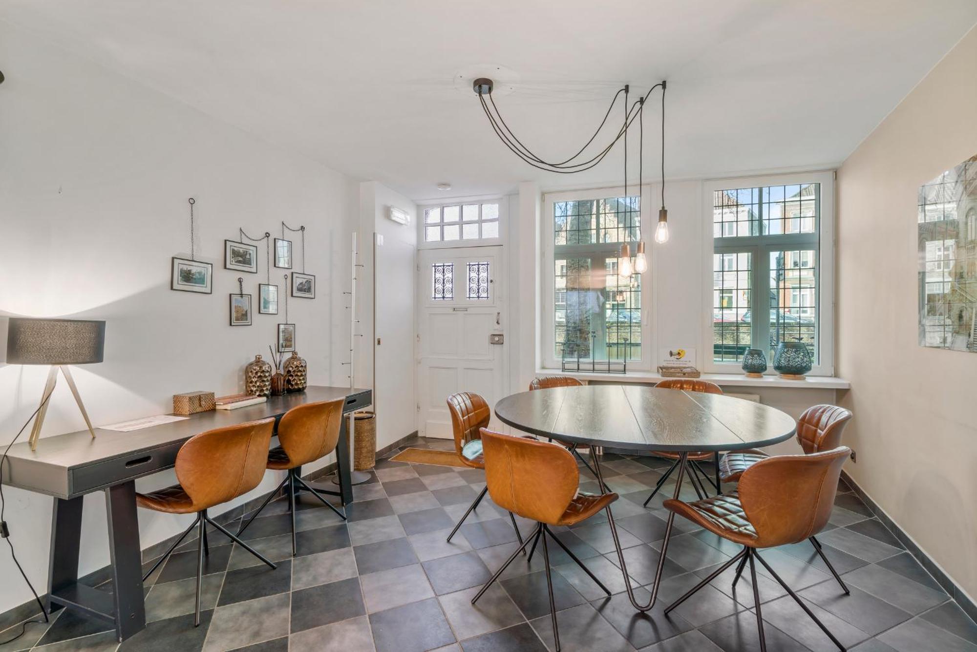 ברוז' Brugse Charme Huis Met Tuin Aan Het Water 8P מראה חיצוני תמונה