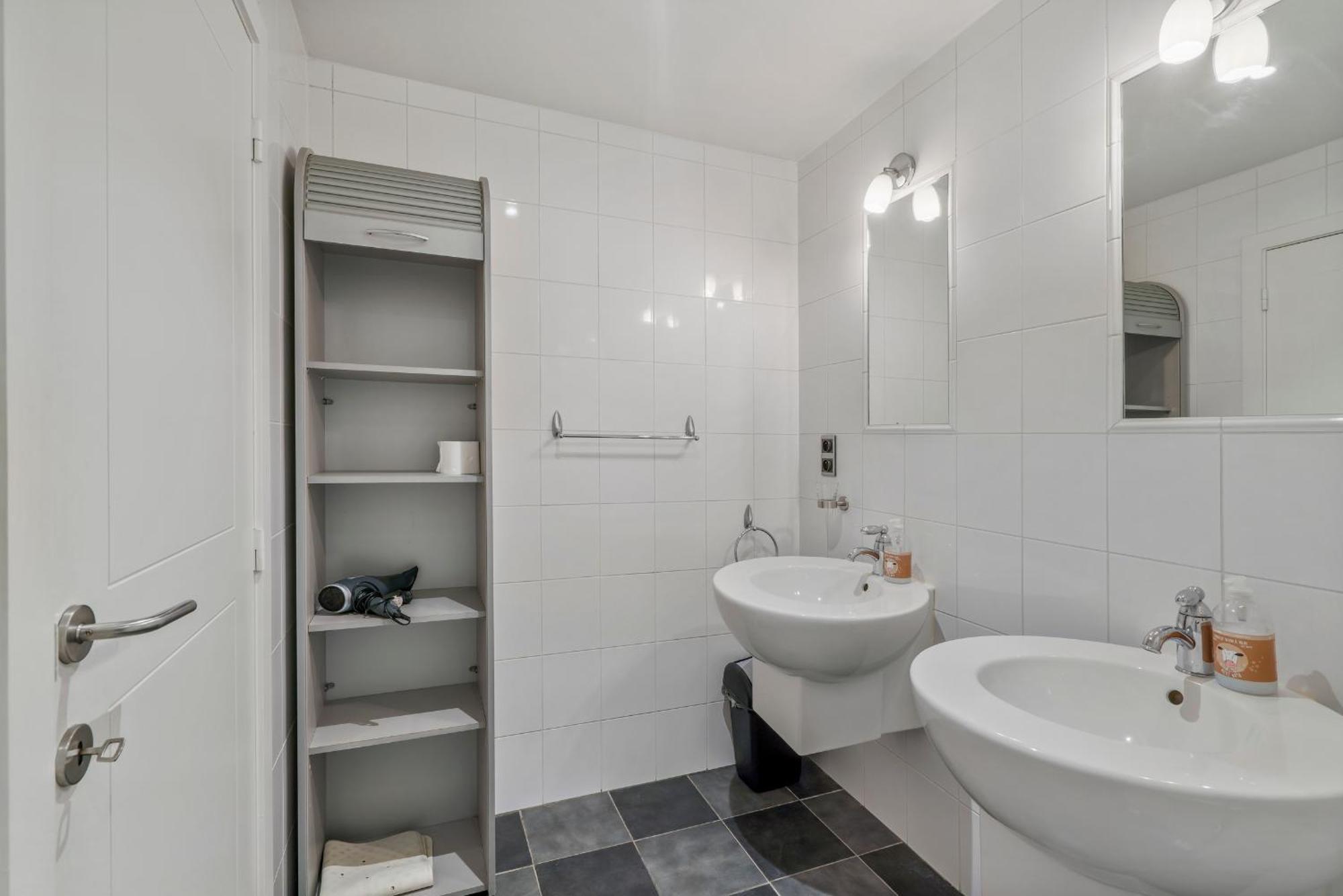 ברוז' Brugse Charme Huis Met Tuin Aan Het Water 8P מראה חיצוני תמונה